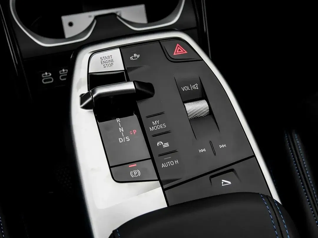 BMW X1 sDrive M Sport Pro - Thumbnail 10