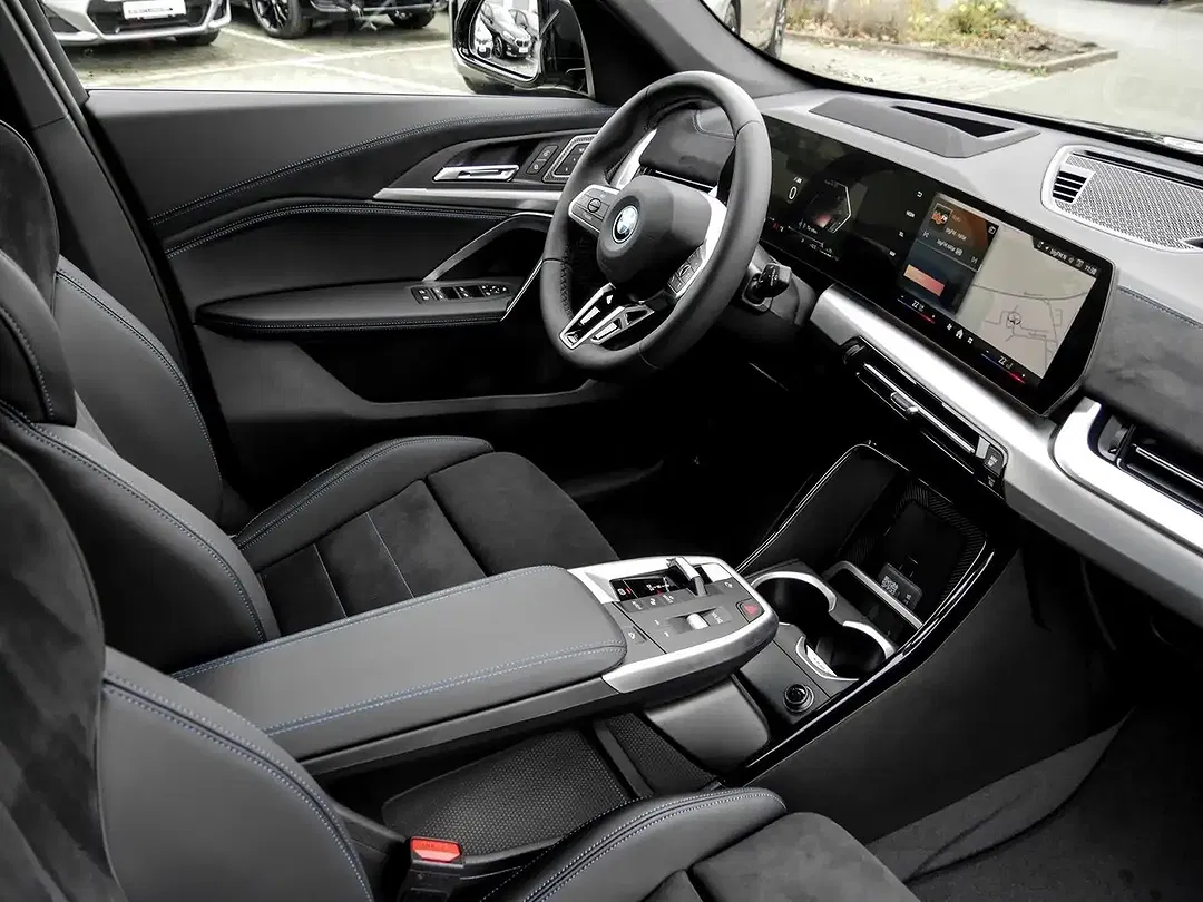 BMW X1 sDrive M Sport Pro - Thumbnail 3