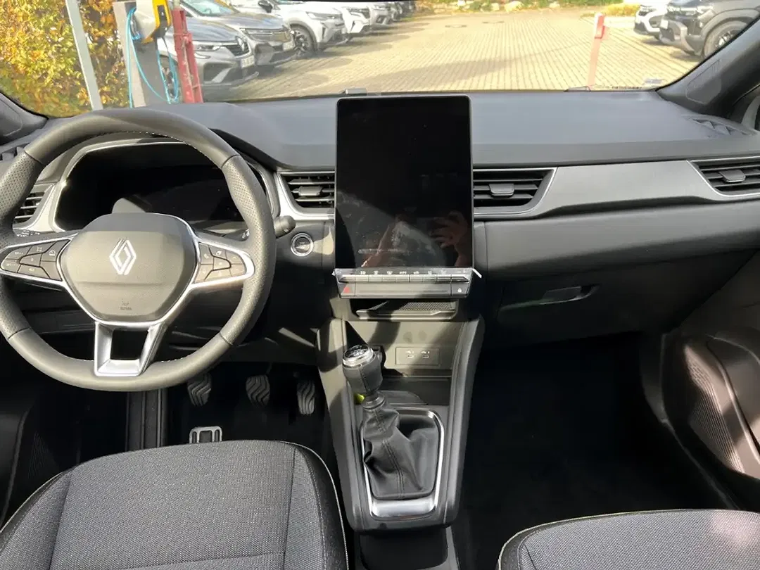 Renault Captur - Thumbnail 6