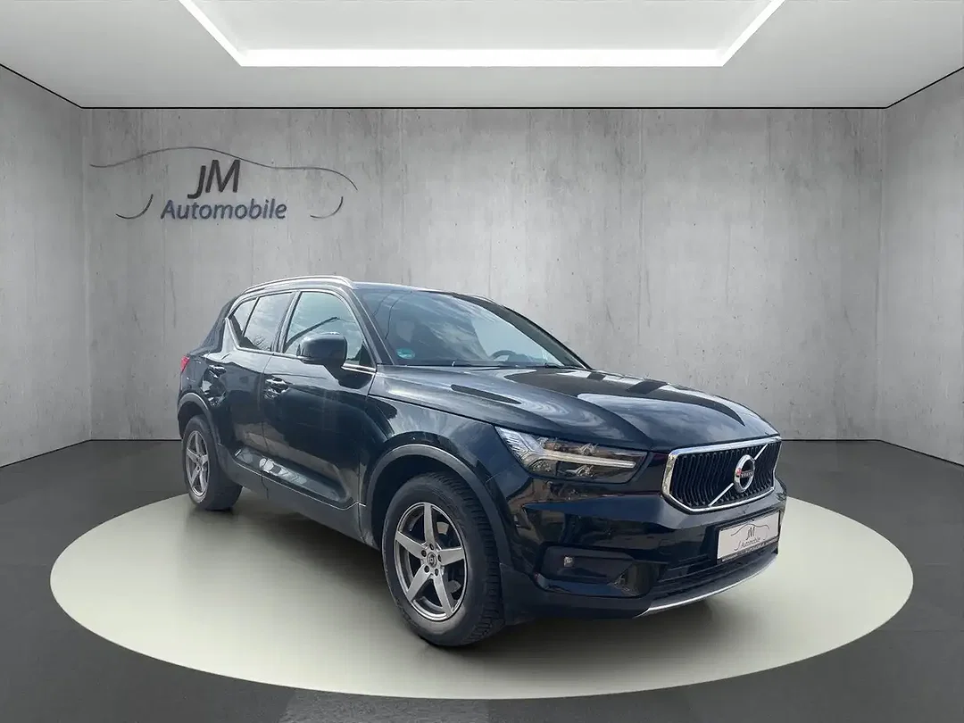Volvo XC40 Momentum Pro - Afbeelding 1