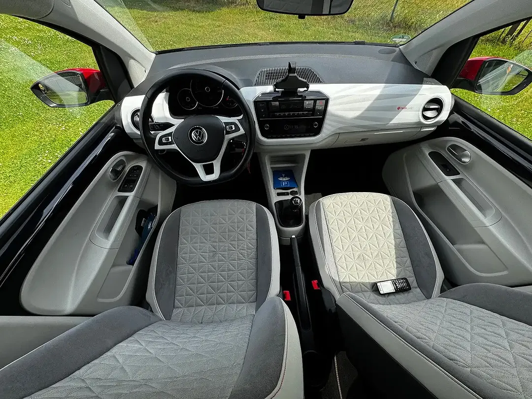 Volkswagen up! - Thumbnail 7