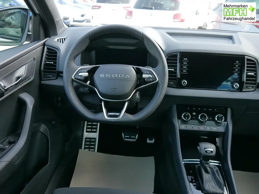 Skoda Karoq 2.0 TDI DSG 4x4 Sportline - Thumbnail 11