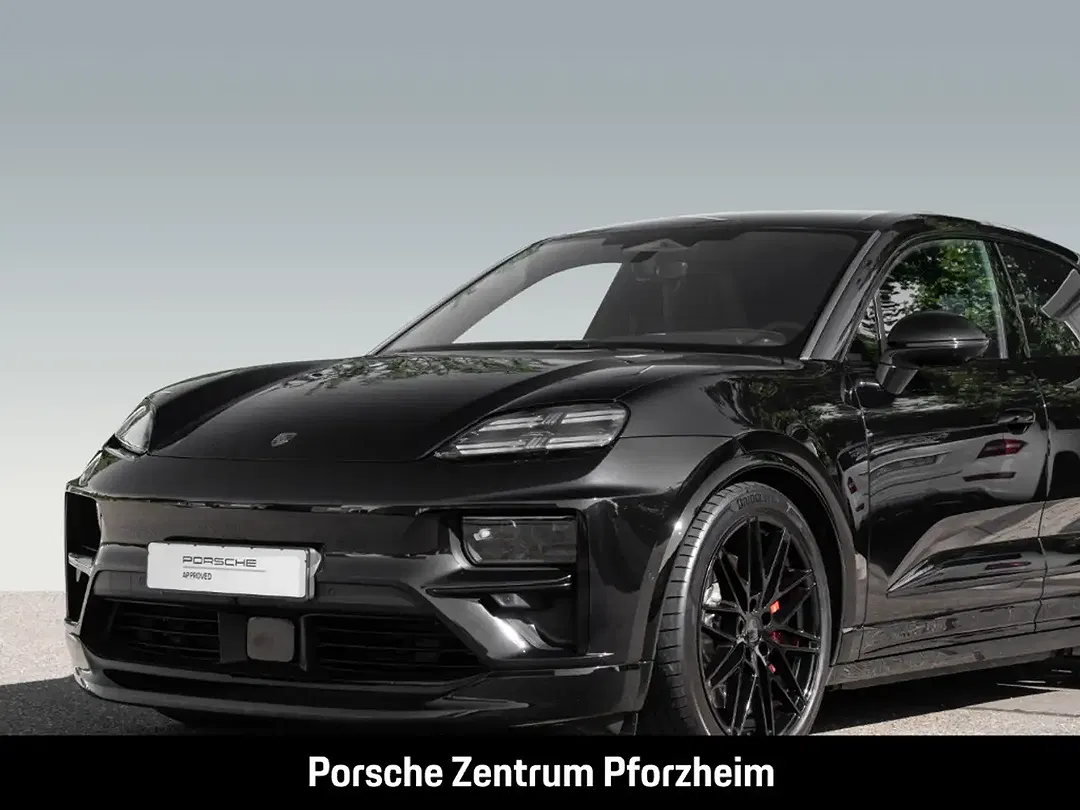 Porsche Macan Turbo - Thumbnail 11