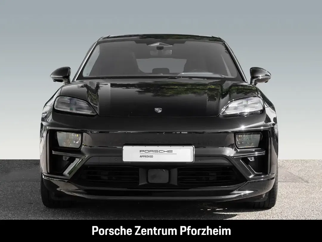 Porsche Macan Turbo - Thumbnail 8
