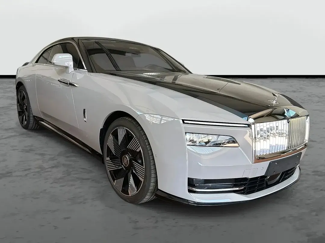 Rolls-Royce Spectre - foto 1