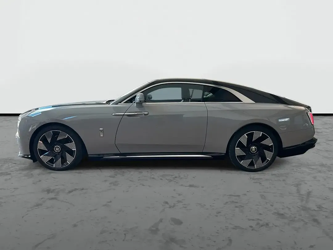 Rolls-Royce Spectre - Thumbnail 6