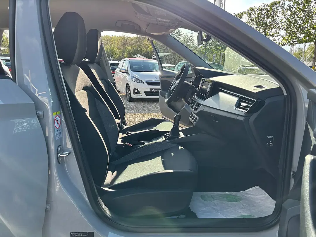 Skoda Kamiq 1.0 TSI - Thumbnail 13