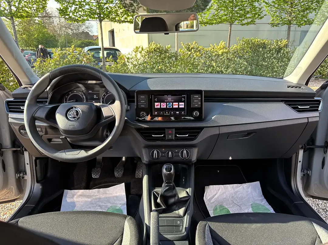 Skoda Kamiq 1.0 TSI - Thumbnail 8