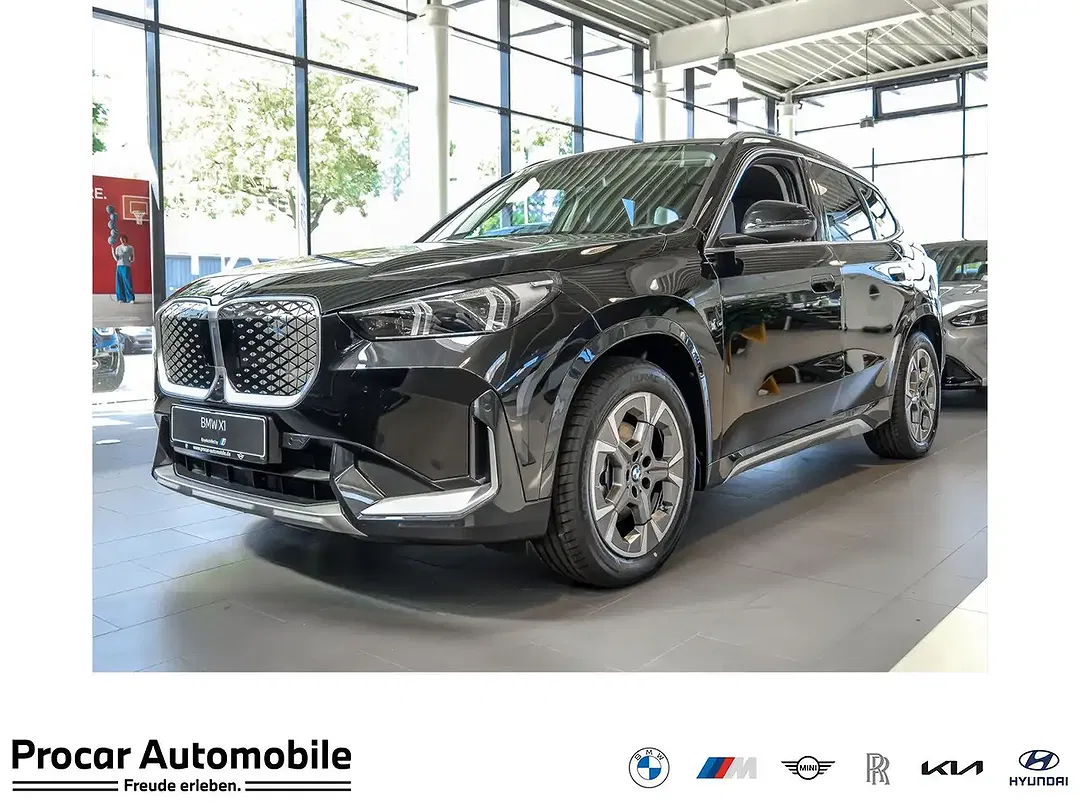 BMW iX1 eDrive xLine - foto 1