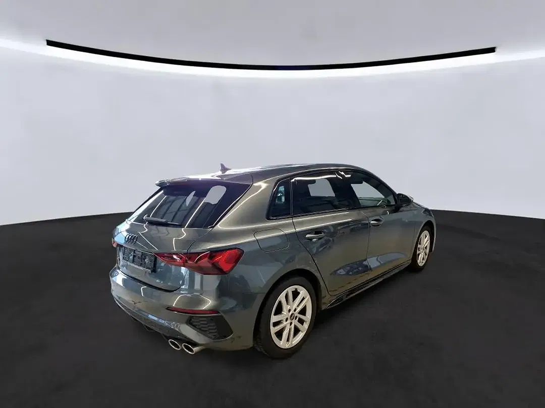 Audi S3 Matrix LED Sportback - Thumbnail 5