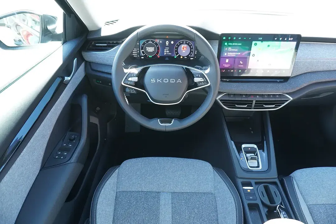 Skoda Octavia 1.5 TSI DSG Combi - Thumbnail 9