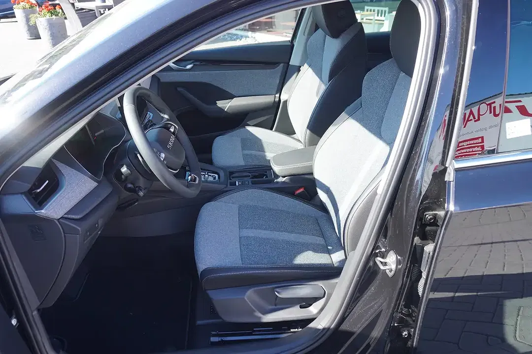 Skoda Octavia 1.5 TSI DSG Combi - Thumbnail 6