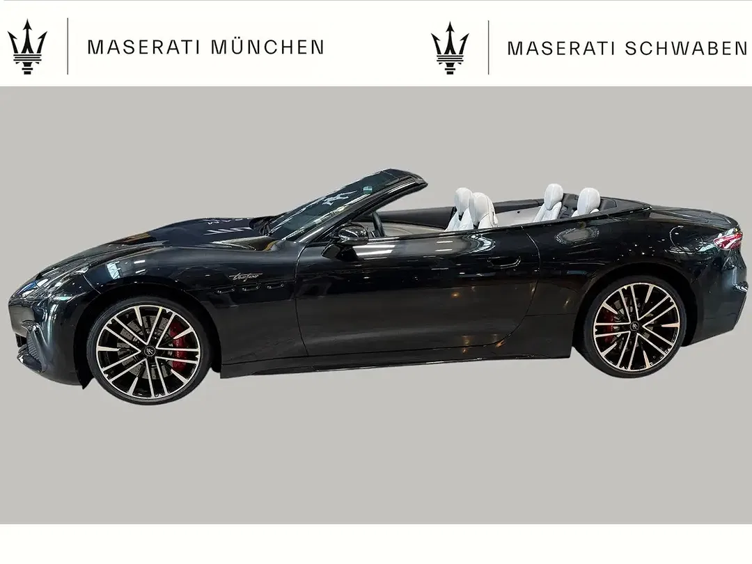 Maserati GranCabrio Trofeo - Thumbnail 3