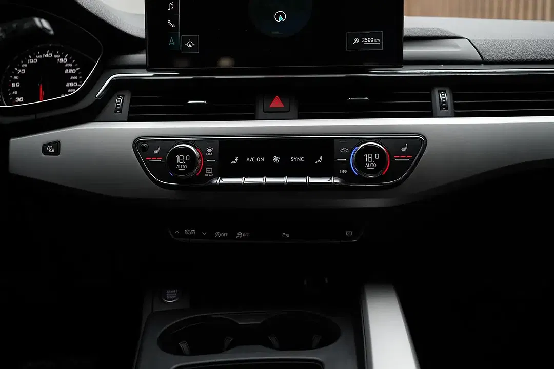 Audi A4 40 2.0 TFSI S tronic Avant - Thumbnail 14