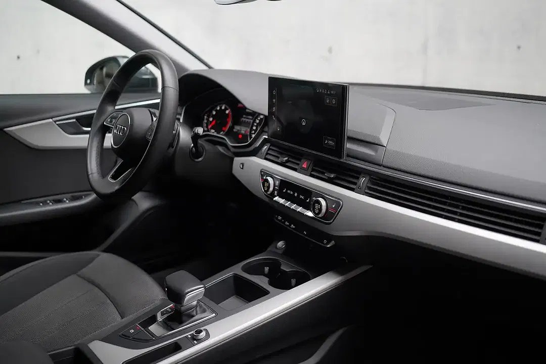Audi A4 40 2.0 TFSI S tronic Avant - foto 2