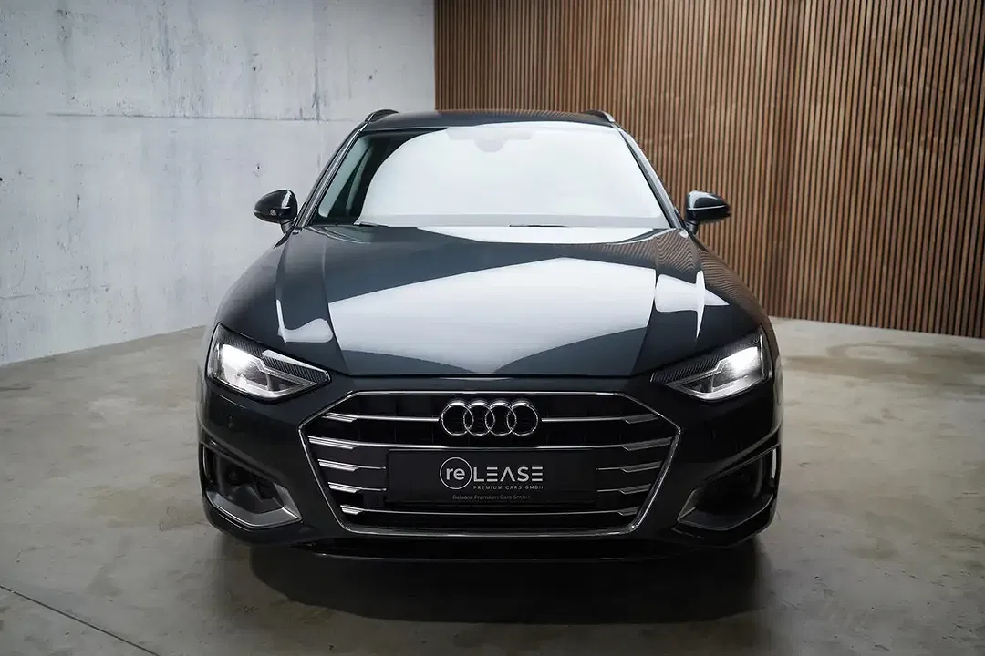 Audi A4 40 2.0 TFSI S tronic Avant - Thumbnail 3
