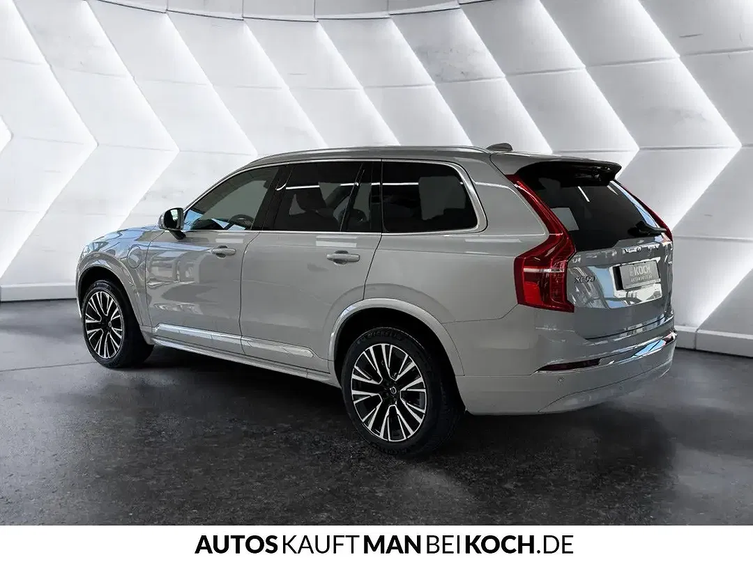 Volvo XC90 T8 PHEV AWD - foto 1