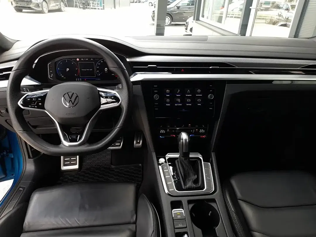 Volkswagen Arteon 2.0 TDI DSG R-Line Sound - Thumbnail 3