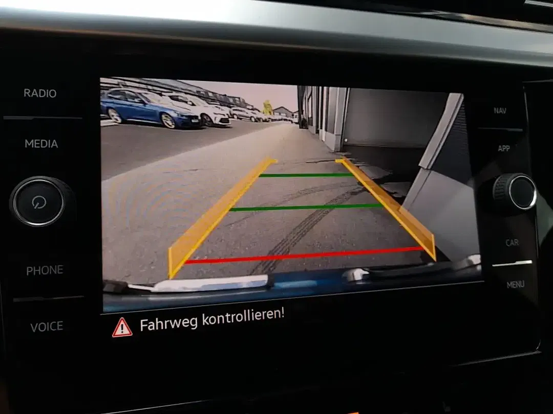 Volkswagen Arteon 2.0 TDI DSG R-Line Sound - Thumbnail 4