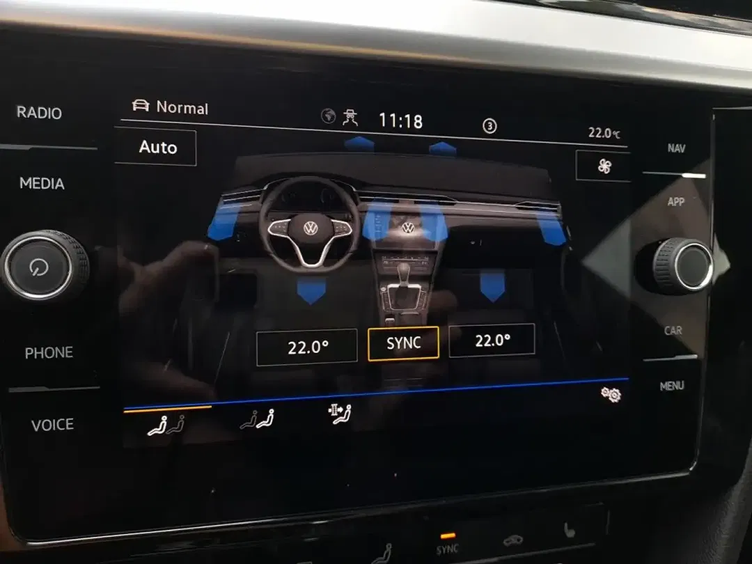 Volkswagen Arteon 2.0 TDI DSG R-Line Sound - Thumbnail 6