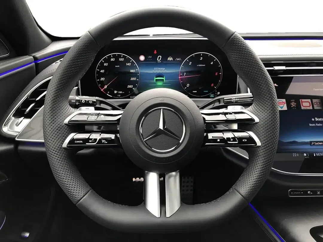 Mercedes-Benz E 450 4MATIC AMG MBUX Burmester Night - Thumbnail 11