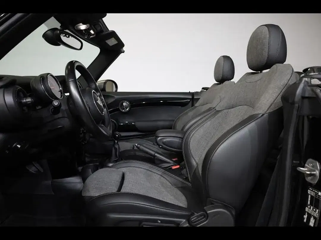 MINI Cooper Cabrio - Thumbnail 14