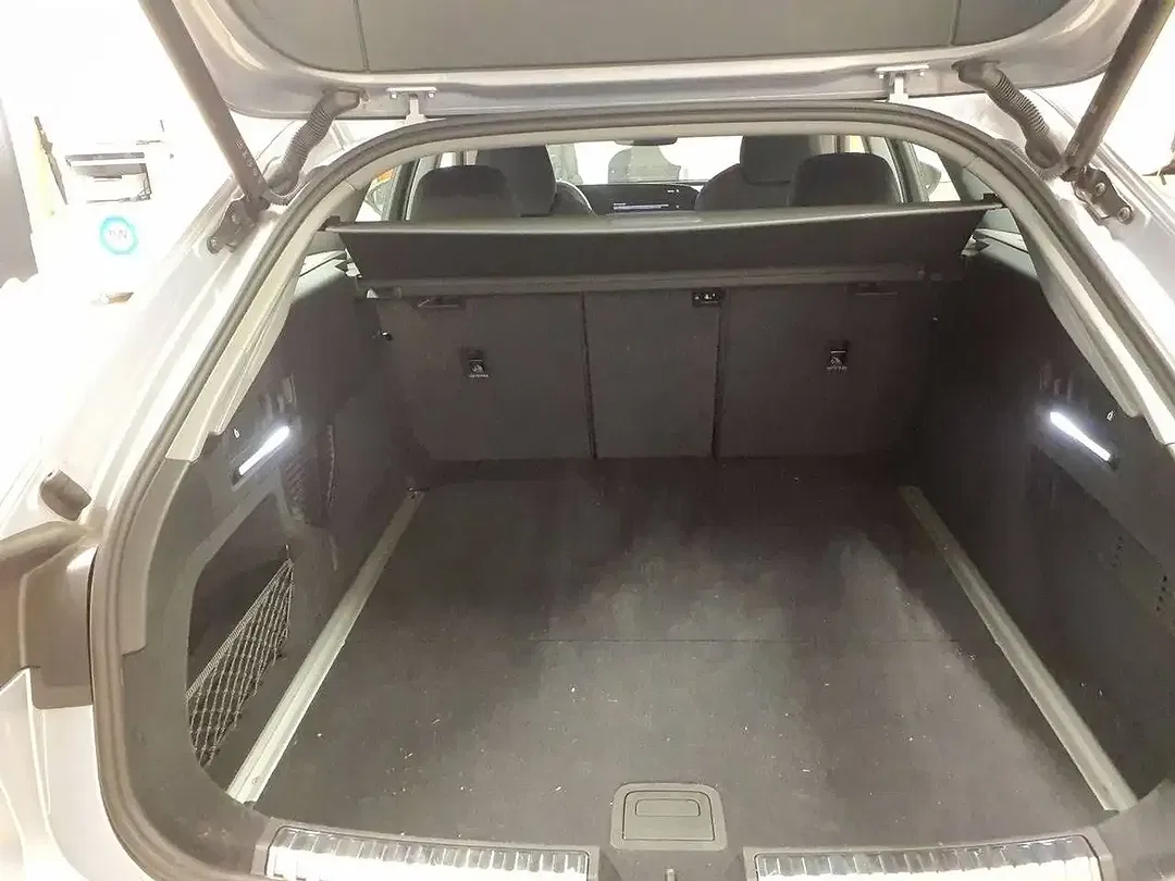 Audi A6 TFSI S tronic Matrix LED Avant - Thumbnail 8