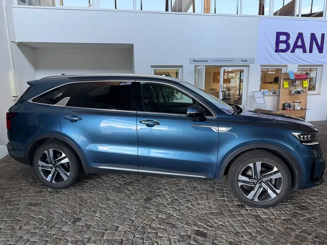Kia Sorento PHEV Hybrid 4WD Spirit - Thumbnail 4