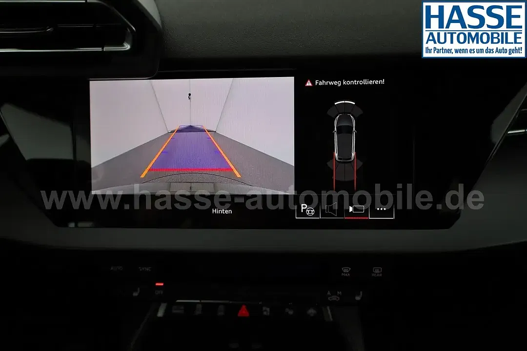 Audi A3 TFSI S tronic Matrix LED - Thumbnail 10