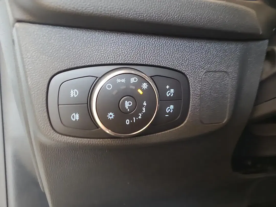 Ford Focus Cool & Connect - Thumbnail 12