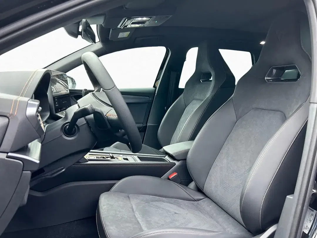 CUPRA Leon 1.5 eTSI DSG Matrix LED Sportstourer - Thumbnail 9