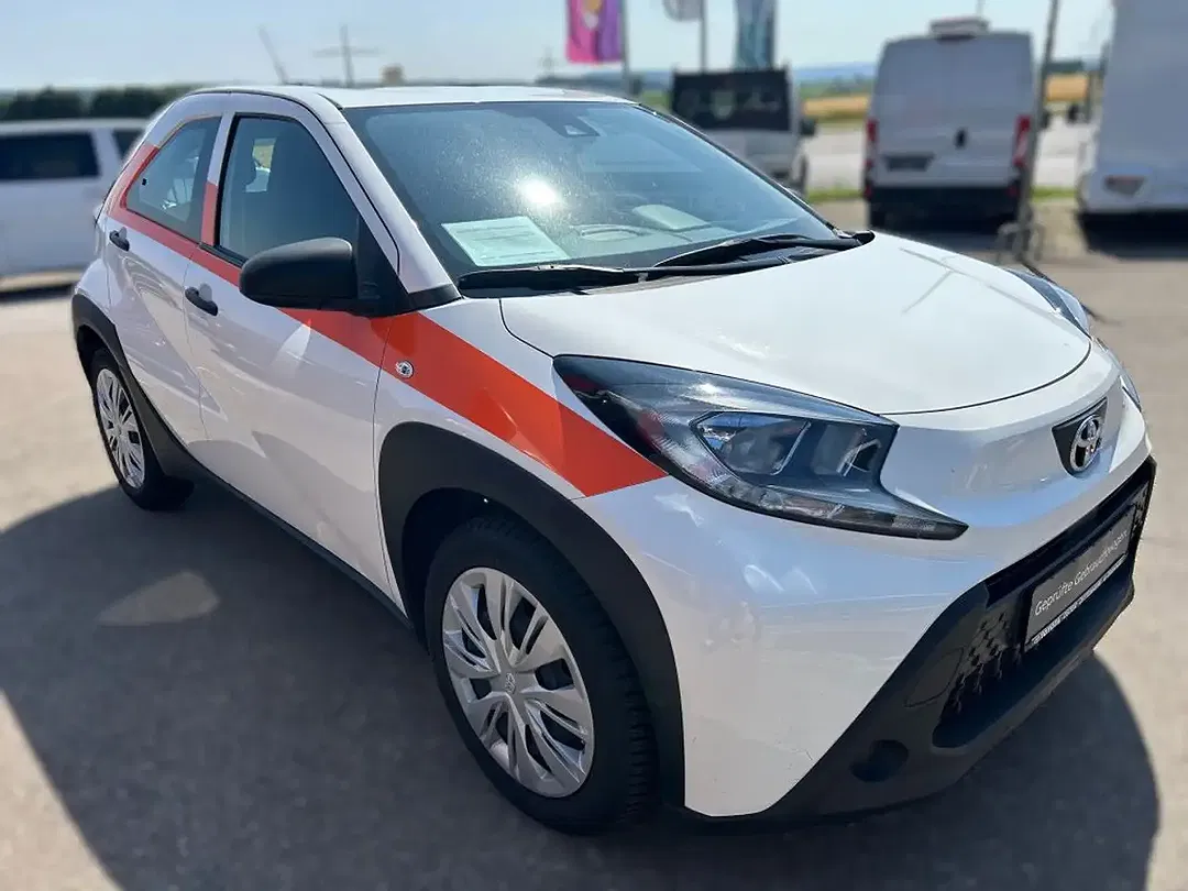 Toyota Aygo X - Thumbnail 7