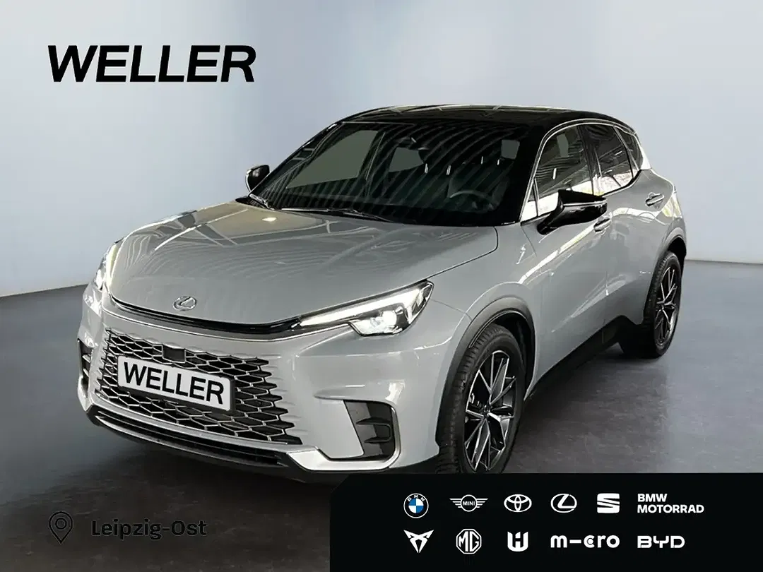 Lexus LBX Emotion - foto 1