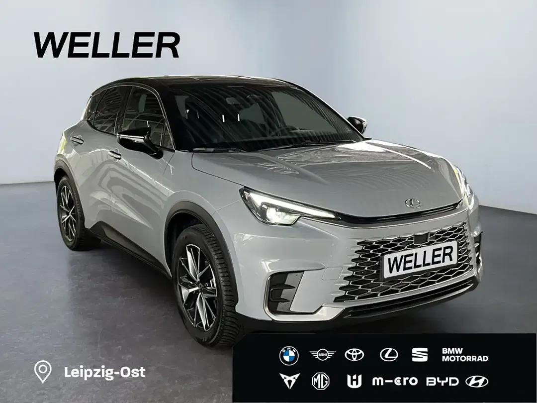 Lexus LBX Emotion - Thumbnail 4