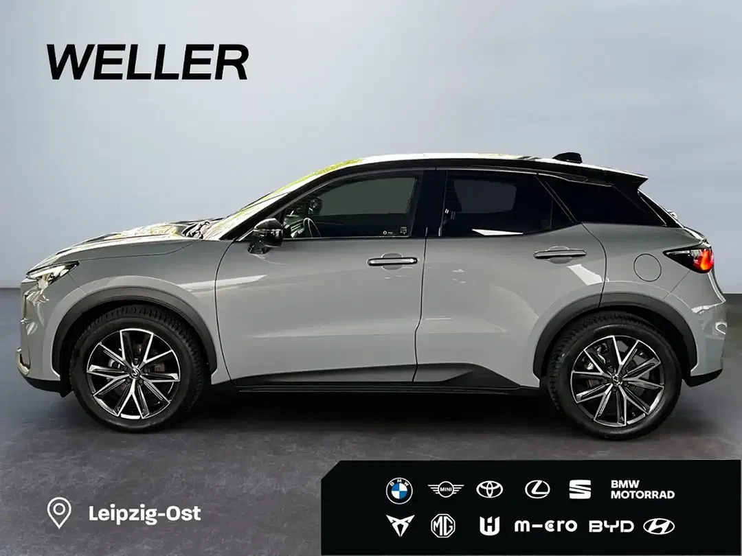 Lexus LBX Emotion - Thumbnail 5