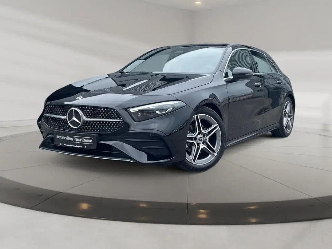 Mercedes-Benz A 200 AUT AMG MBUX - Afbeelding 1