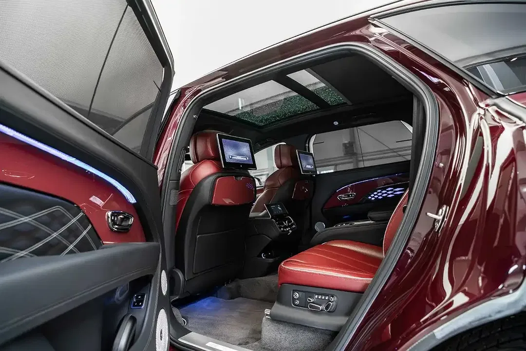 Bentley Bentayga 4.0 V8 EWB Mulliner - Thumbnail 5