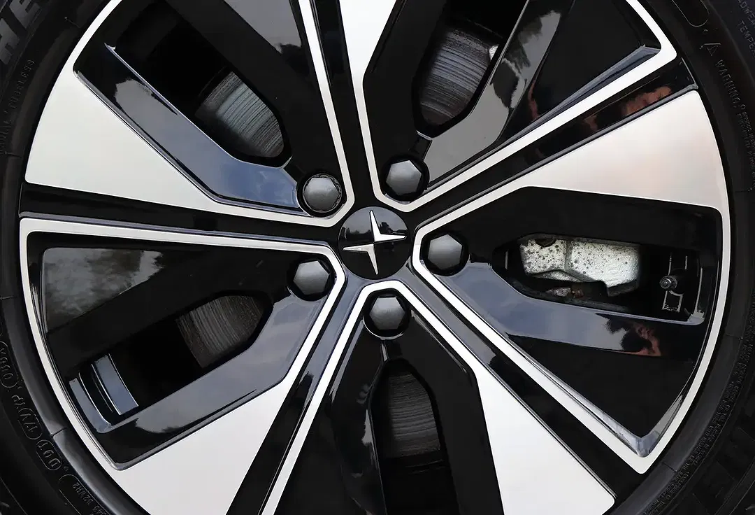 Polestar 2 82 kWh Long Range Dual Motor Plus Pilot - Thumbnail 13