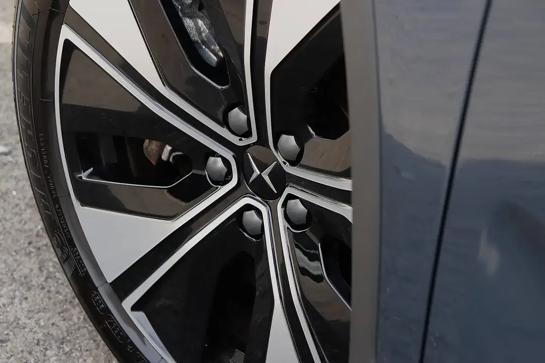 Polestar 2 82 kWh Long Range Dual Motor Plus Pilot - Thumbnail 7