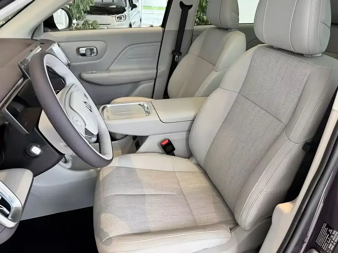 Leapmotor B10 - Thumbnail 4