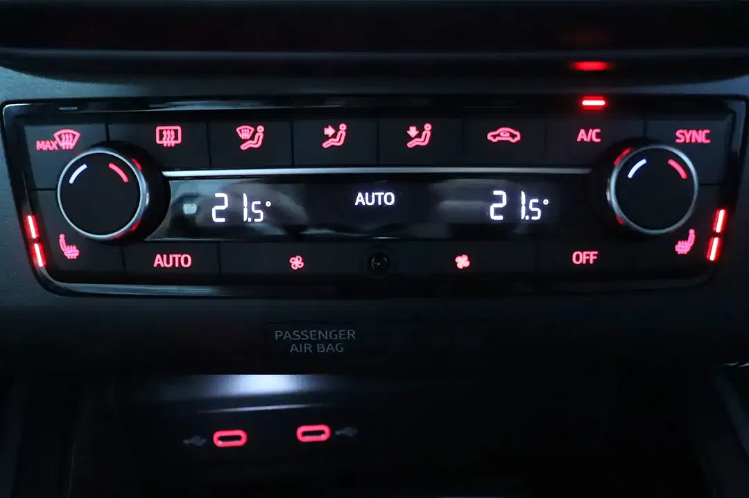 SEAT Arona TSI Xperience - Thumbnail 12