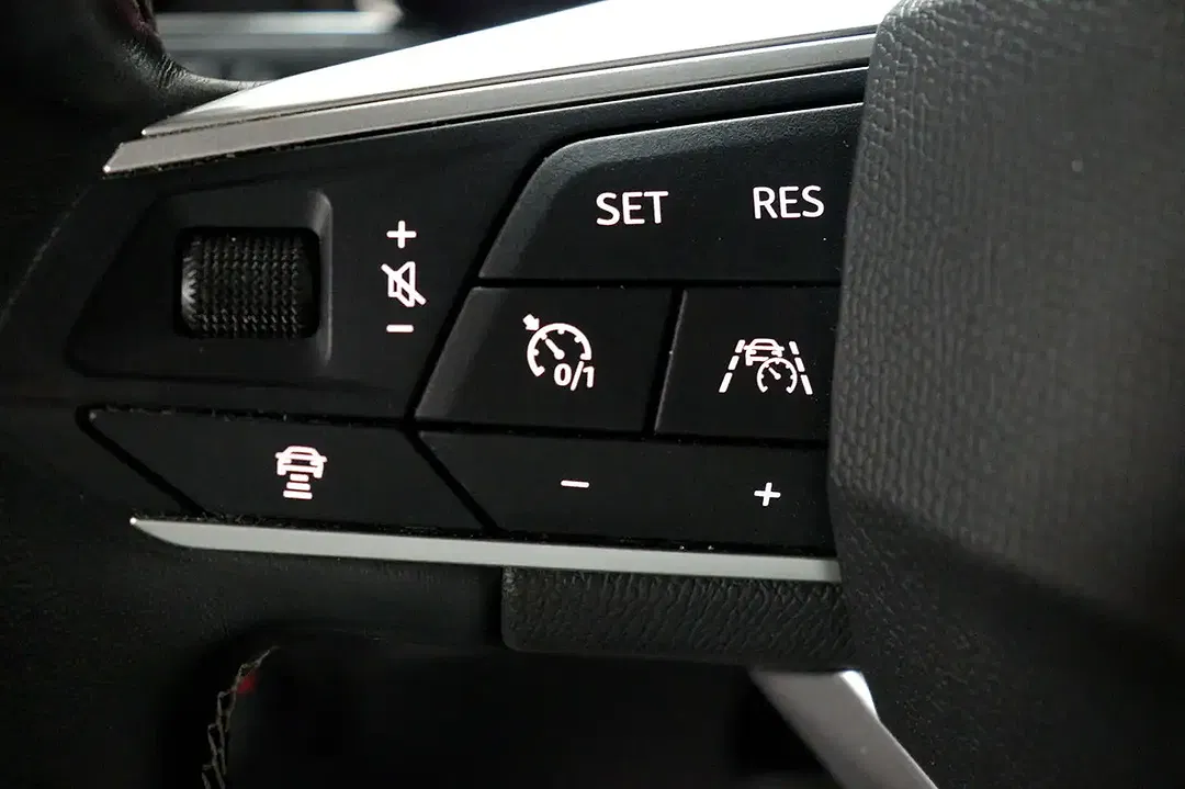 SEAT Arona TSI Xperience - Thumbnail 8