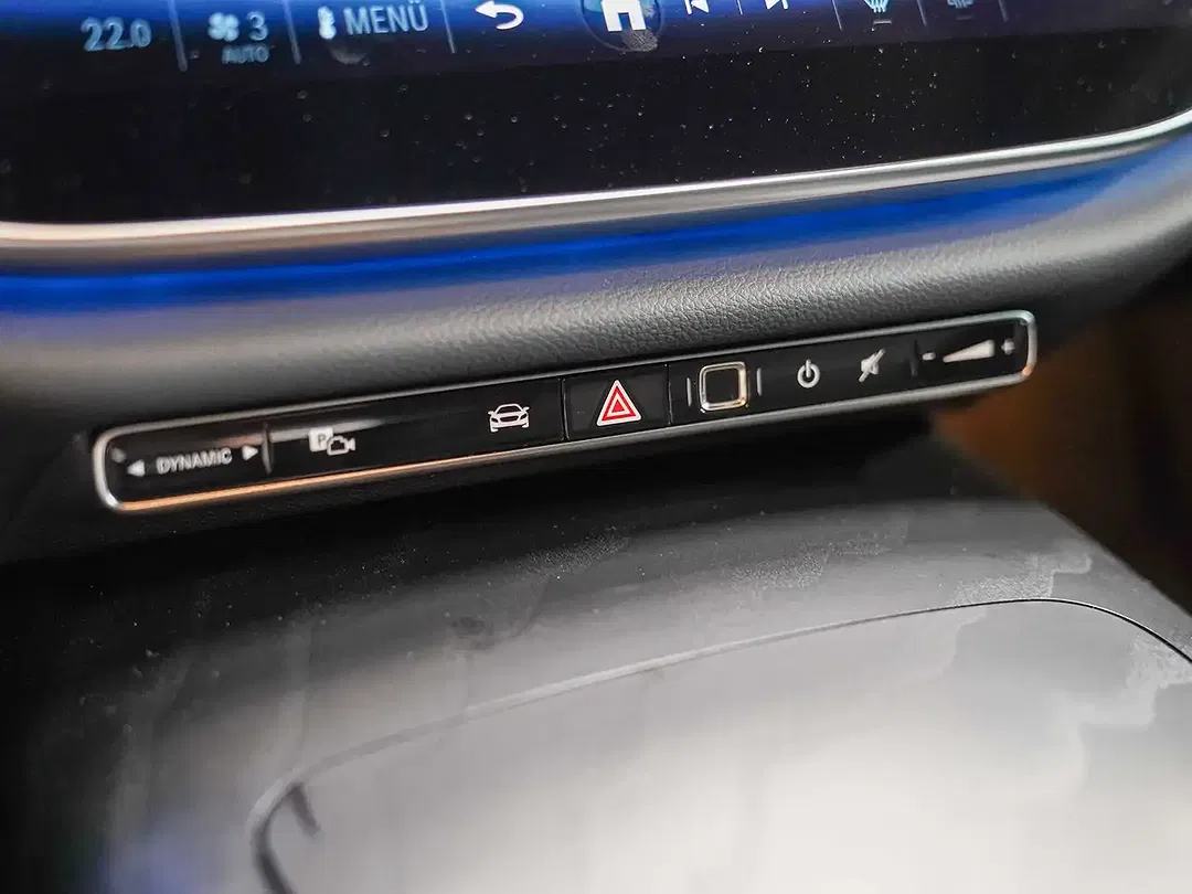 Mercedes-Benz E 220 Avantgarde - Thumbnail 24