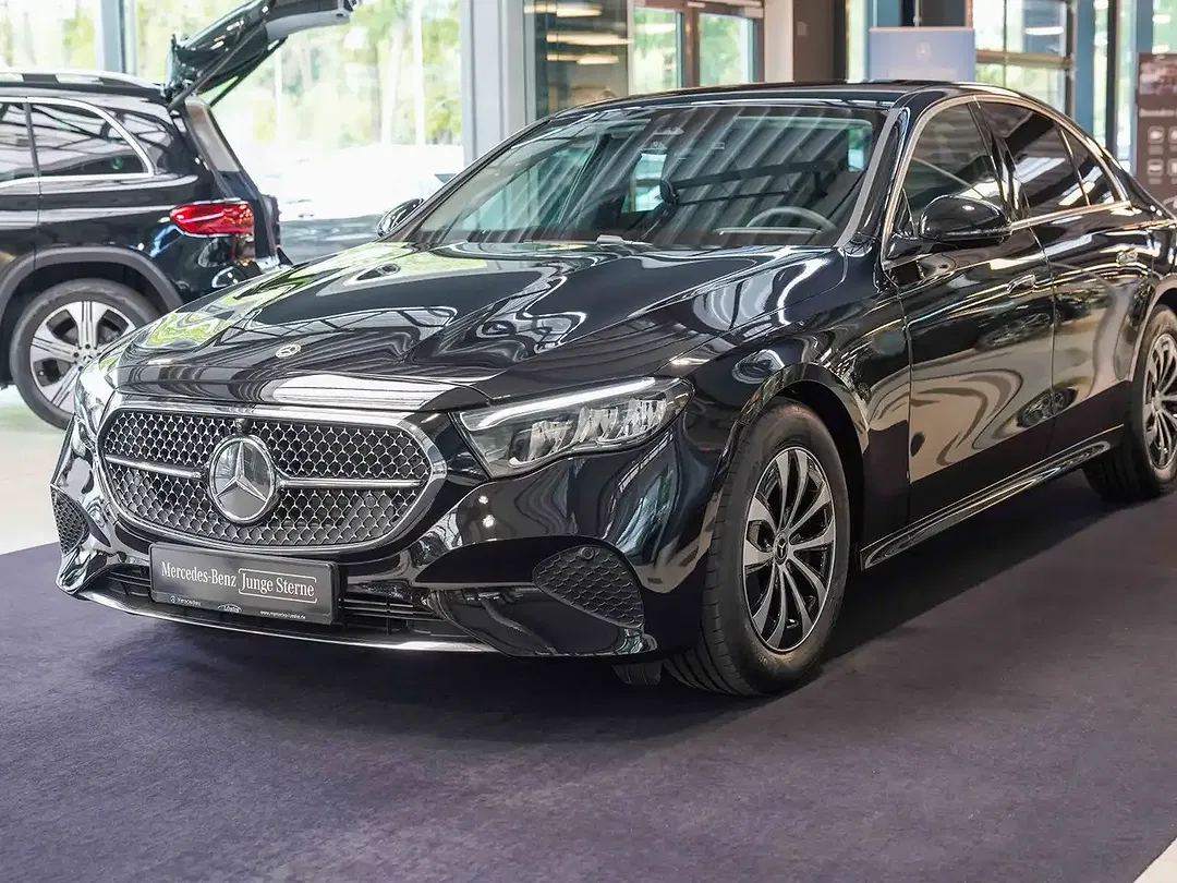 Mercedes-Benz E 220 Avantgarde - Thumbnail 7