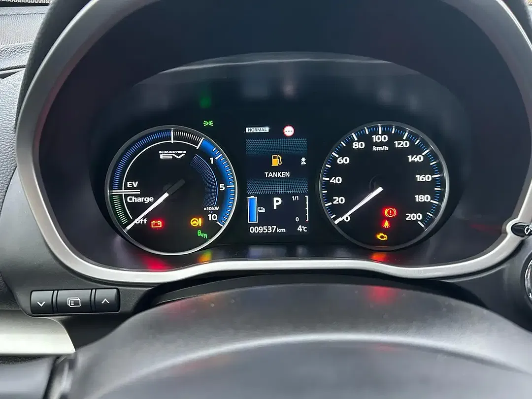 Mitsubishi Eclipse Cross Hybrid 4WD Select - Thumbnail 11