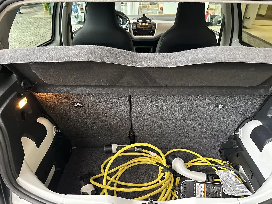 Volkswagen e-up! - foto 19