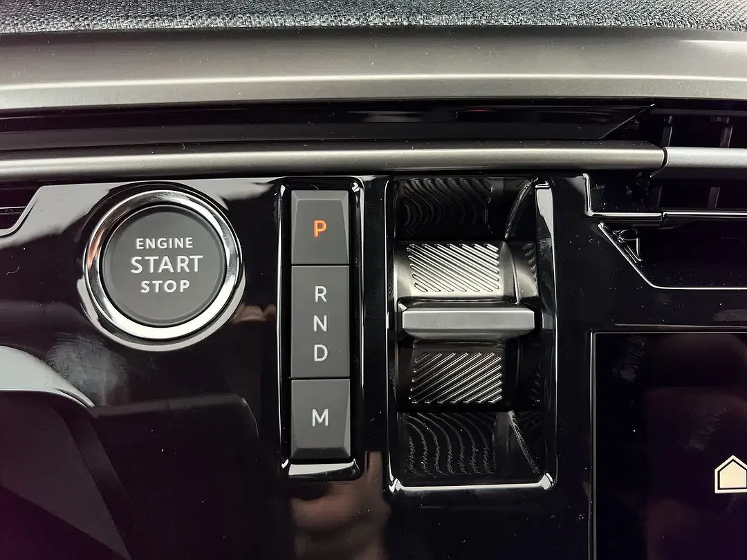 Peugeot 5008 Hybrid GT Exclusive - Thumbnail 13