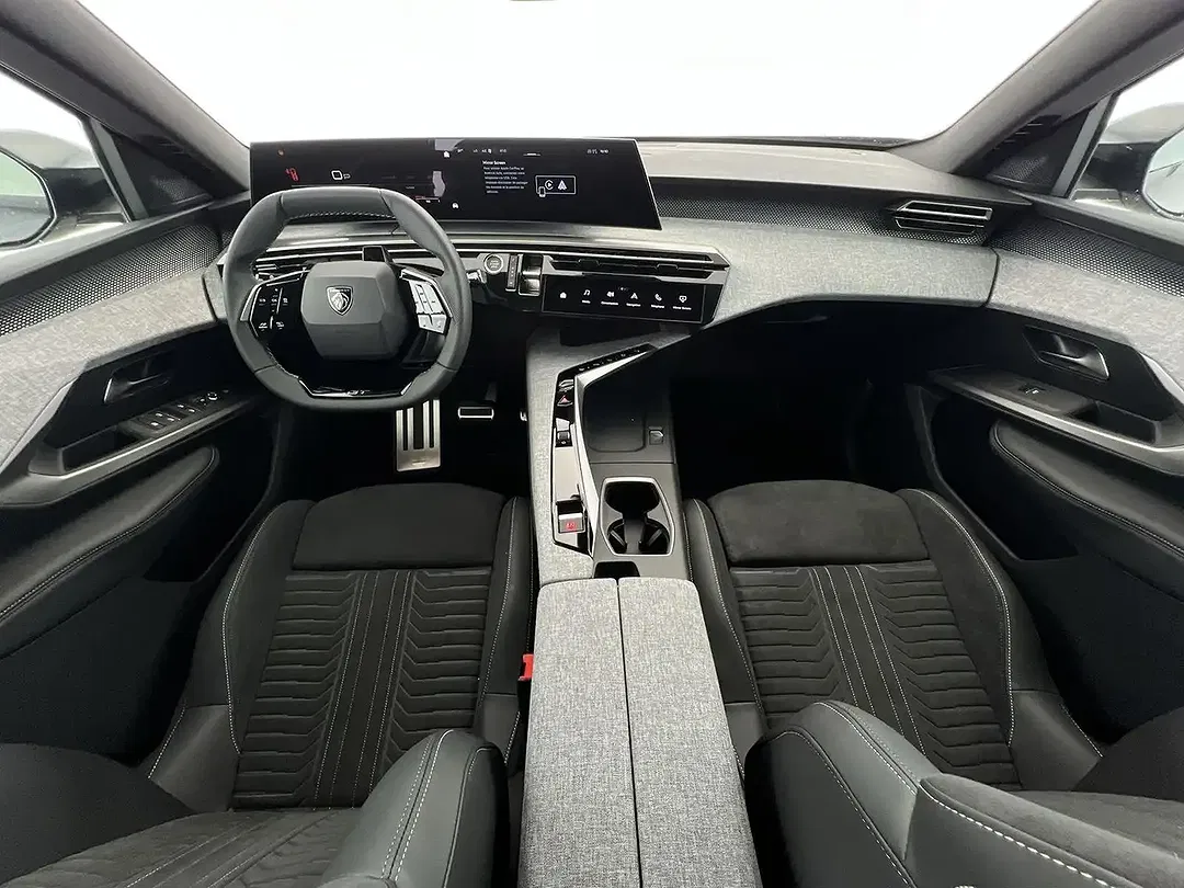 Peugeot 5008 Hybrid GT Exclusive - Thumbnail 6