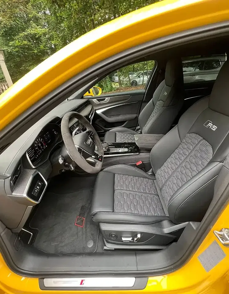 Audi RS6 - Thumbnail 12
