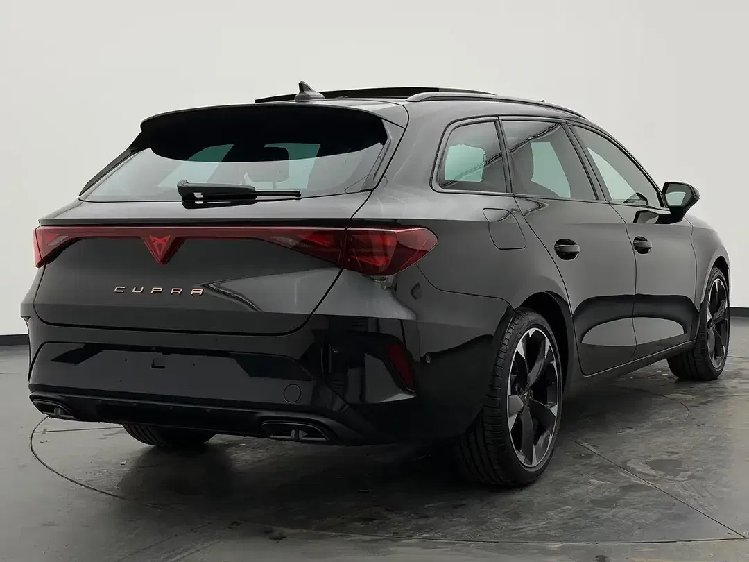 CUPRA Leon 1.5 eTSI DSG Matrix LED Sportstourer - Thumbnail 10